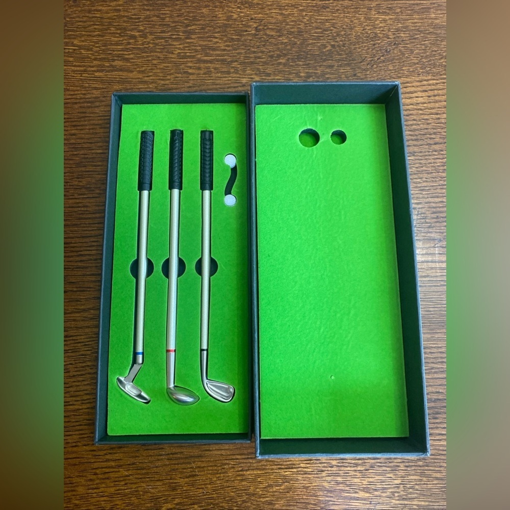 Golf Pen Desktop Games Funny Gifts for Golfers, Coworkers, Boss, Fathers Day New